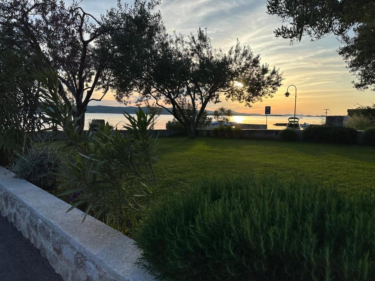 Apartmani Roko Biograd Na Moru Exterior photo