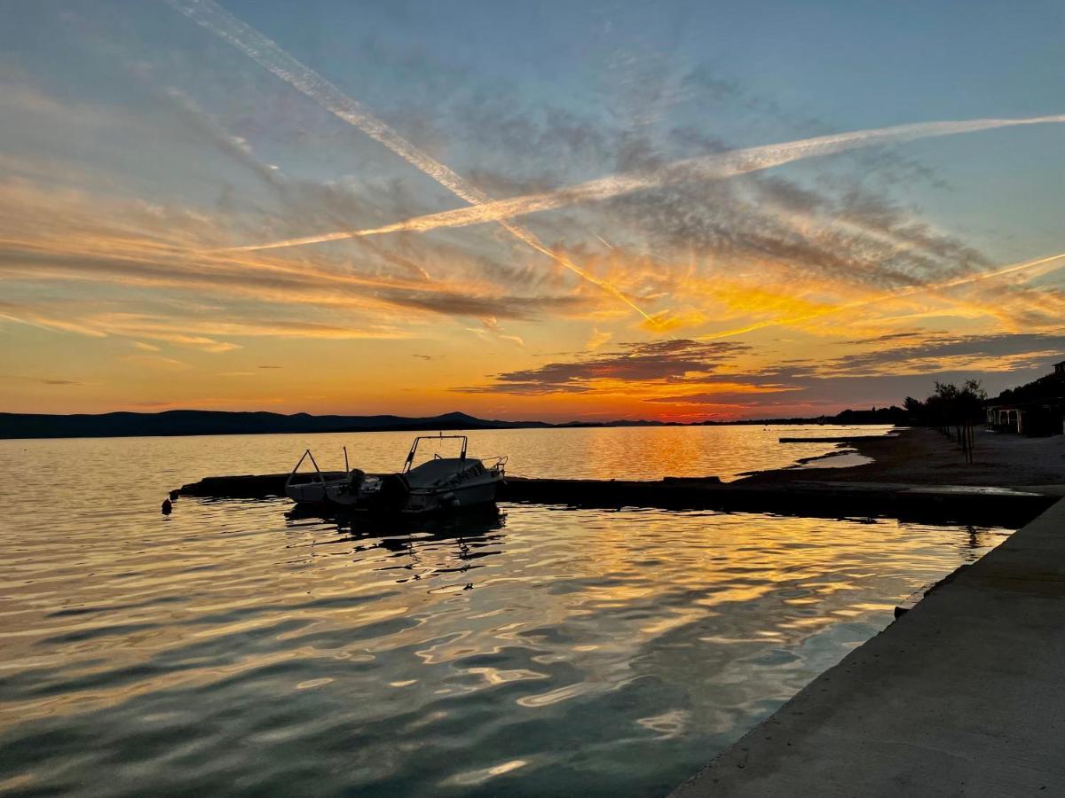 Apartmani Roko Biograd Na Moru Exterior photo
